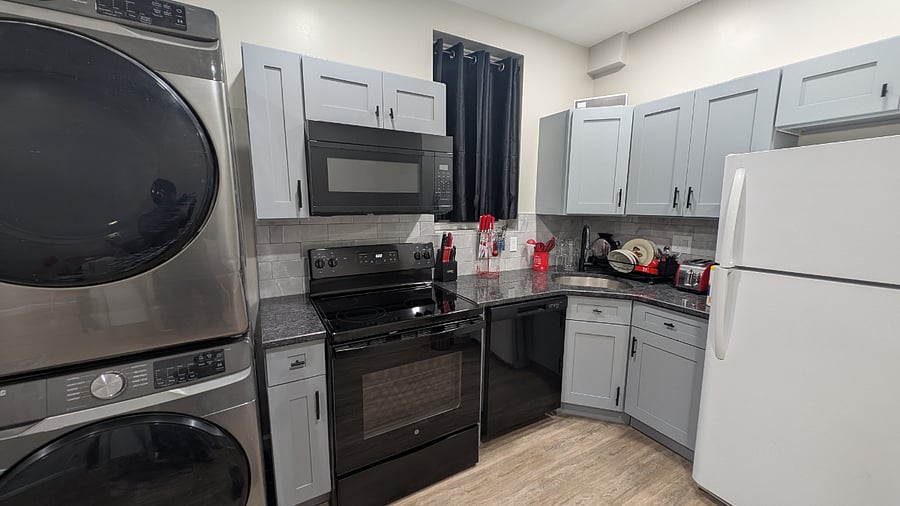 Furnished Finder property 807241_1 photo 3