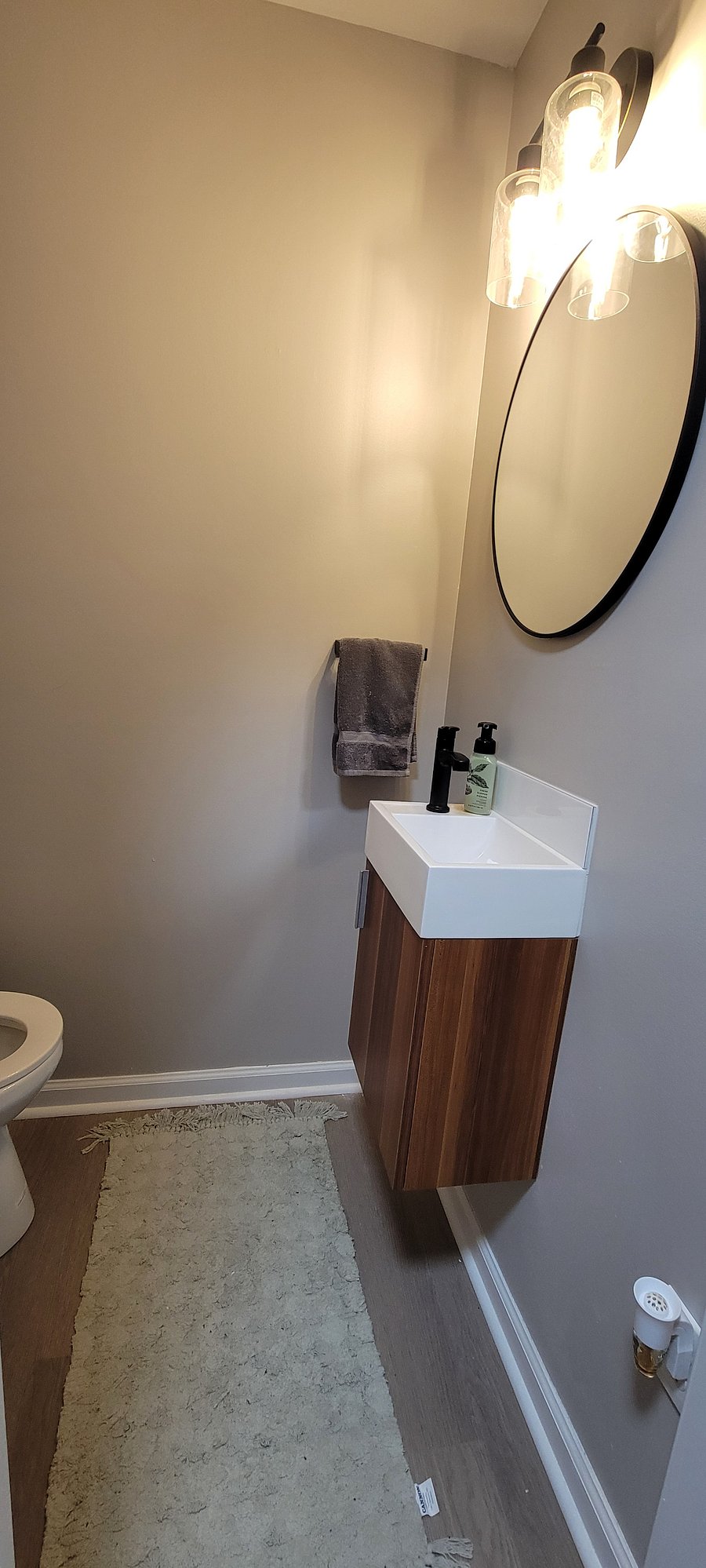 Furnished Finder property 807308_1 photo 16
