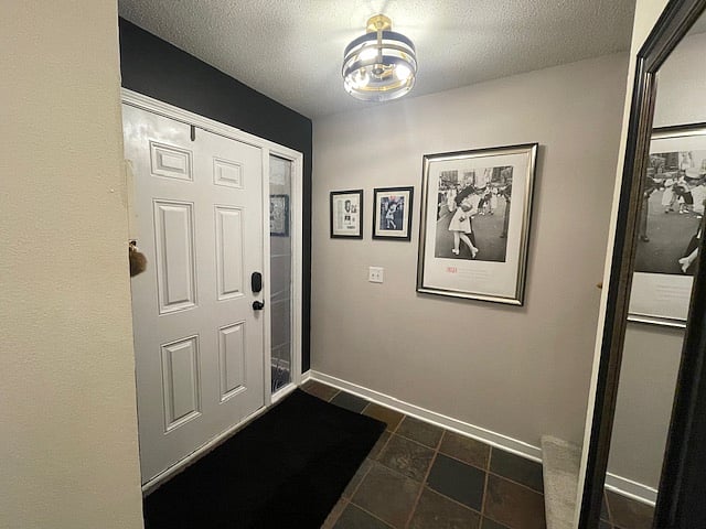 Furnished Finder property 807329_1 photo 2