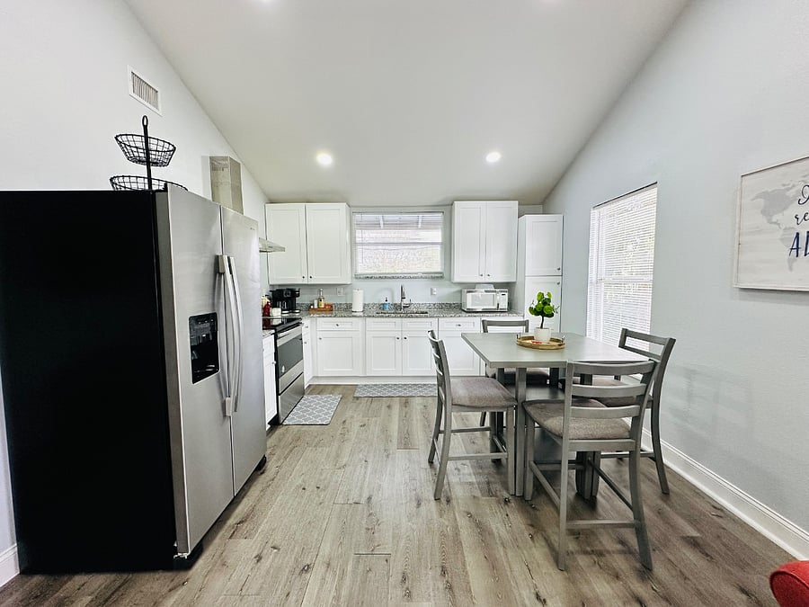 Furnished Finder property 807396_1 photo 14