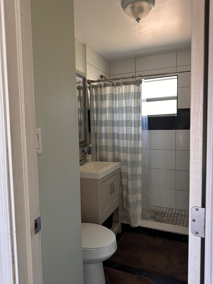 Walk-in shower