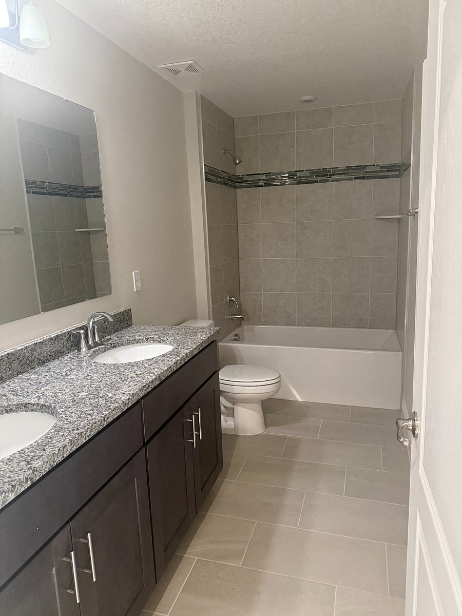 Furnished Finder property 807463_4 photo 17