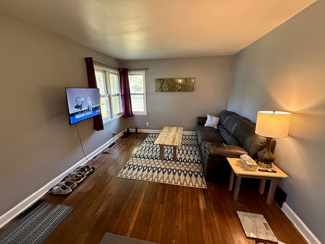 Furnished Finder property 807466_1 photo 1