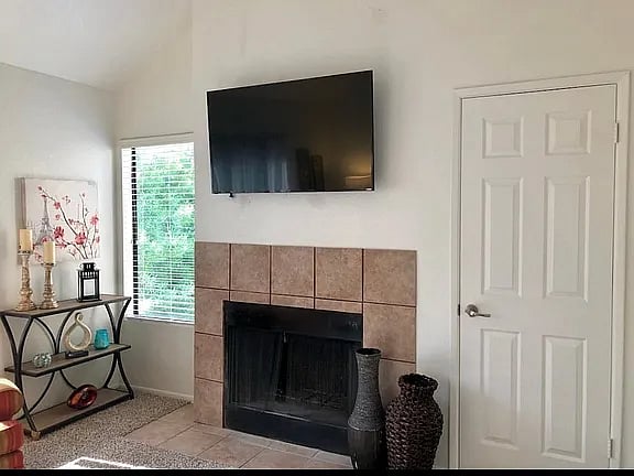 Furnished Finder property 807558_1 photo 3