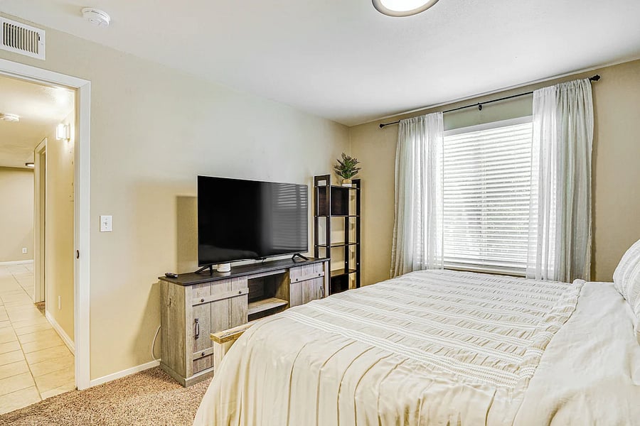 Furnished Finder property 807601_1 photo 13