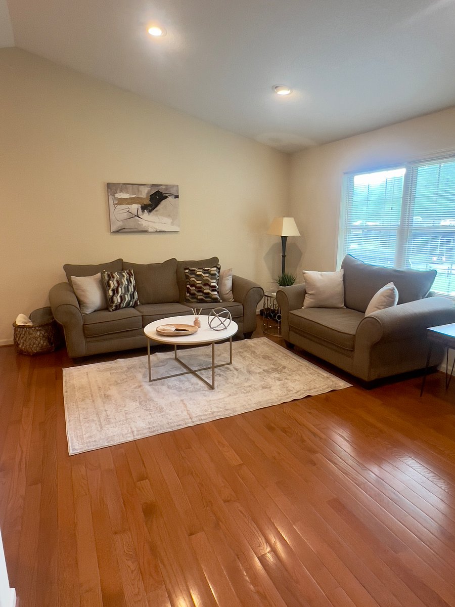 Furnished Finder property 807602_1 photo 9
