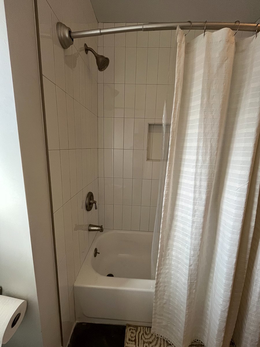 bathtub + shower
