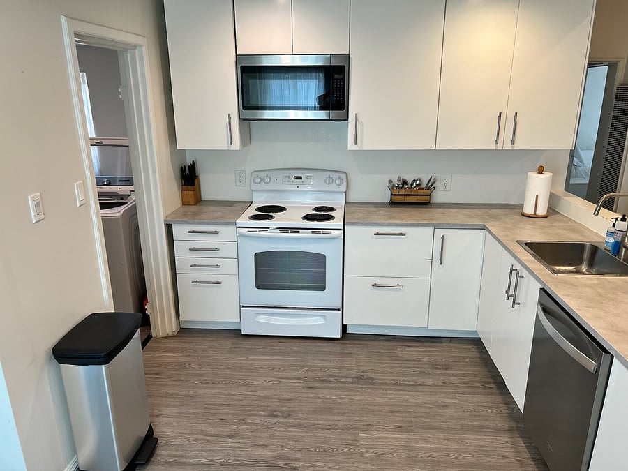 Furnished Finder property 807674_1 photo 6
