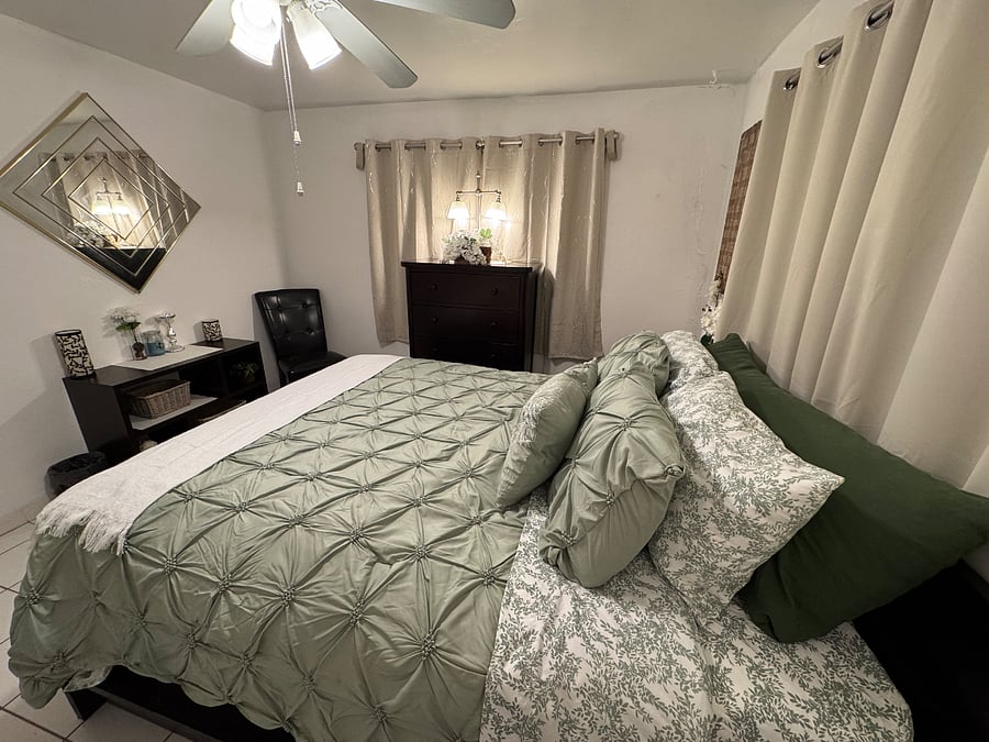 Furnished Finder property 807692_1 photo 16