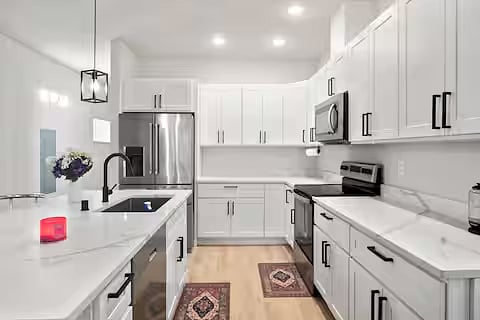 Furnished Finder property 807804_1 photo 7