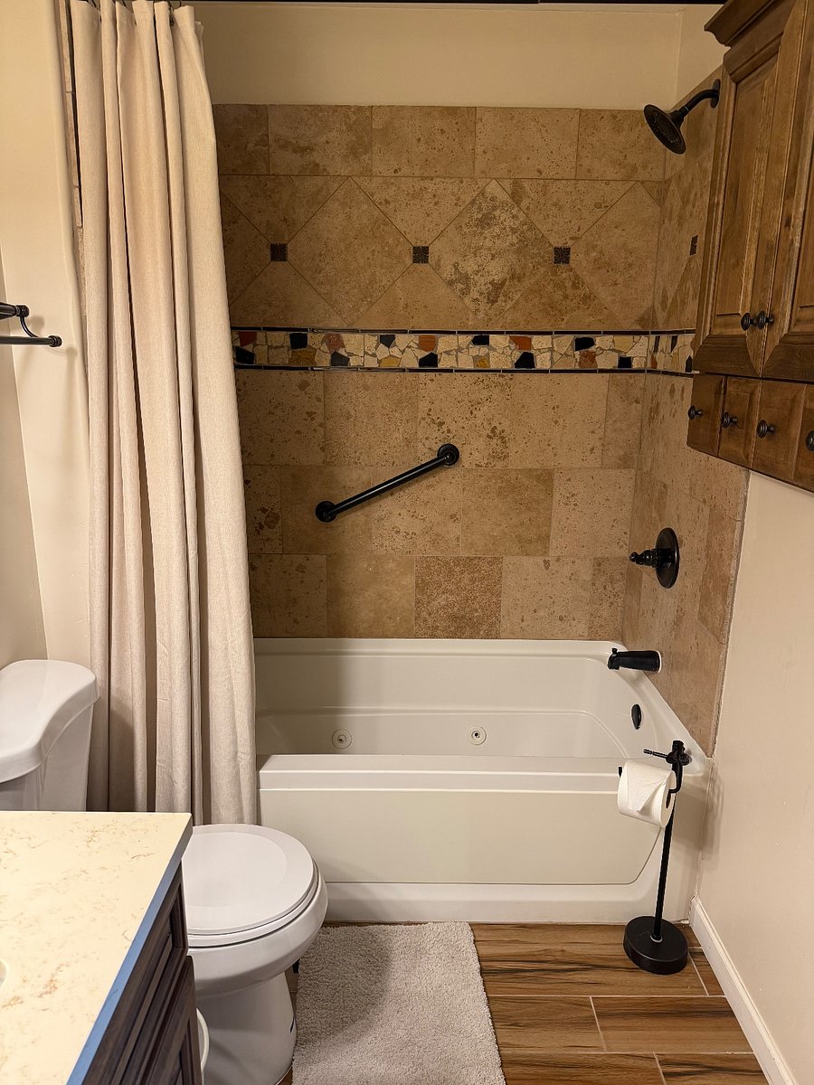 Furnished Finder property 807836_1 photo 2