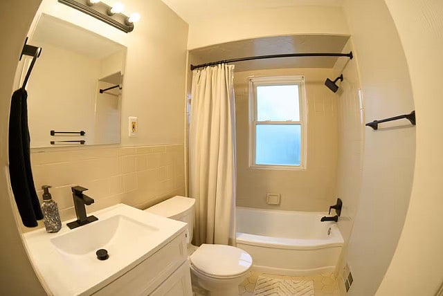 Furnished Finder property 807854_1 photo 15