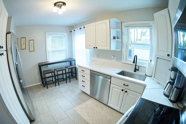 Furnished Finder property 807854_1 photo 5