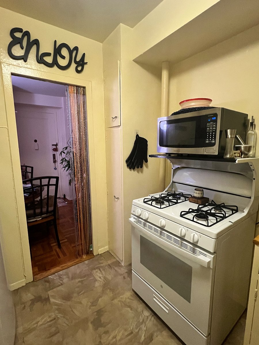Furnished Finder property 807858_1 photo 17