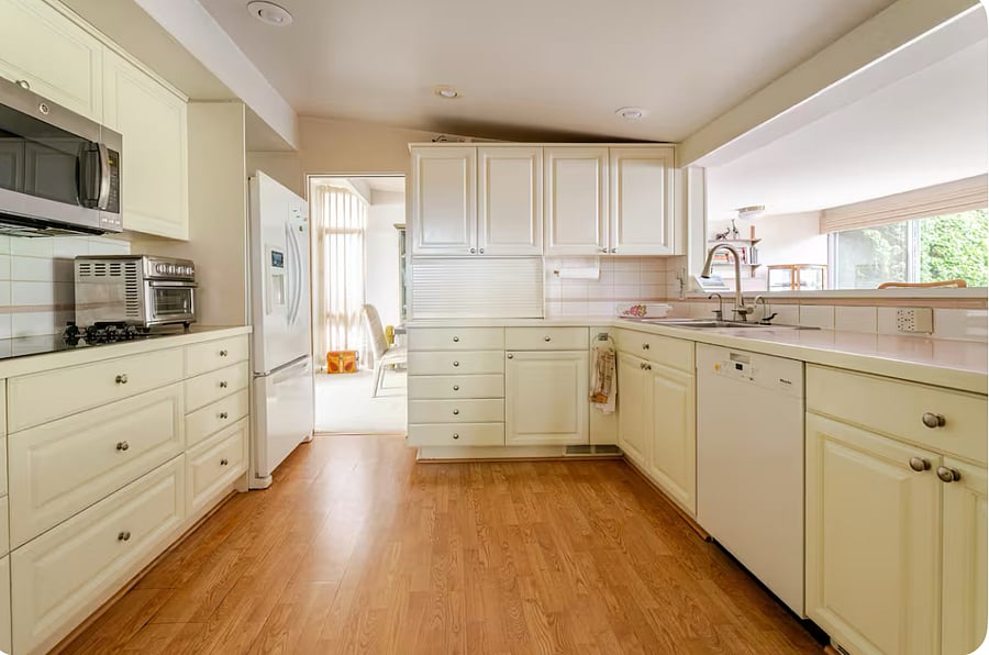Furnished Finder property 807863_1 photo 24