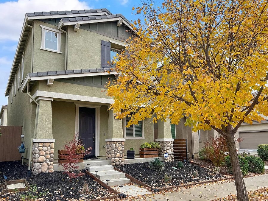Low Maintenance Front Yard
