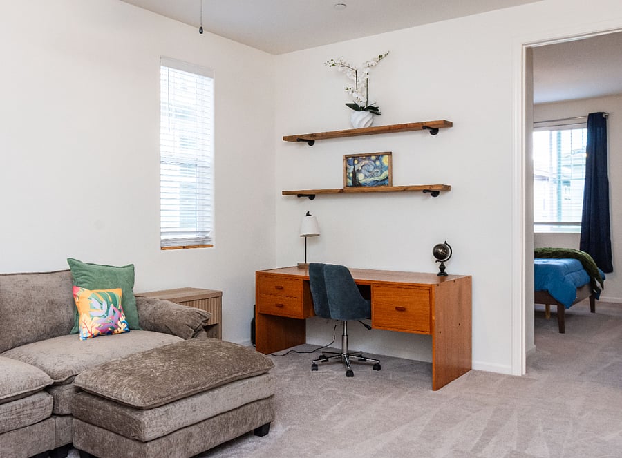 Workspace with Full-Sized Desk