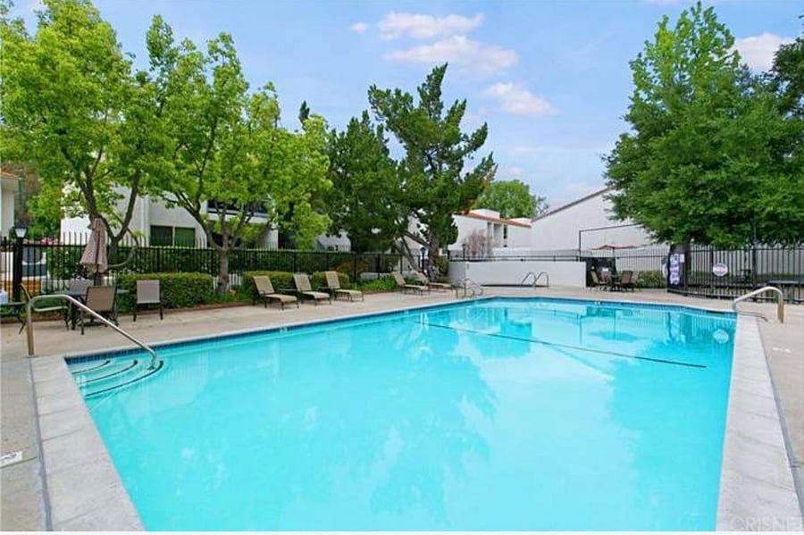 Furnished Finder property 807867_1 photo 3