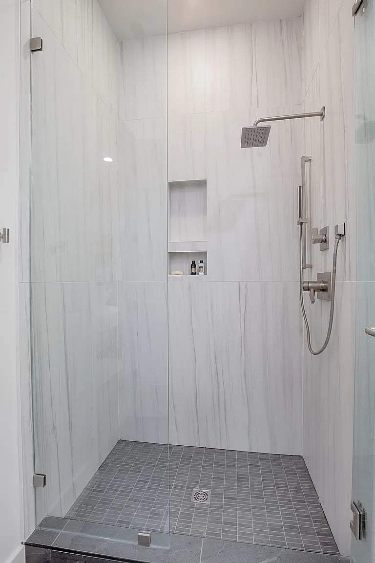 Furnished Finder property 807880_1 photo 36