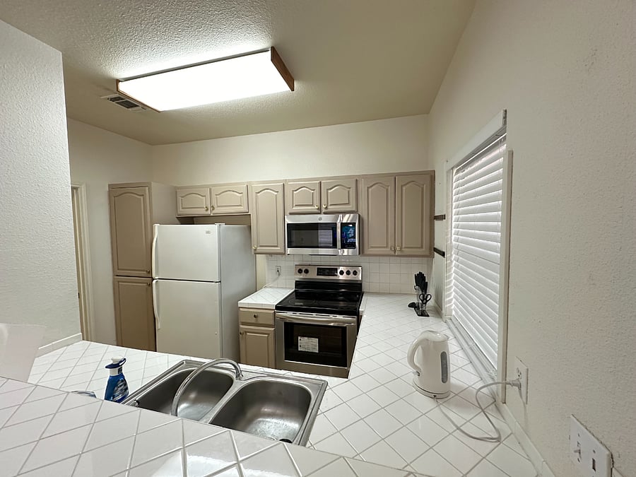 Furnished Finder property 807971_1 photo 10