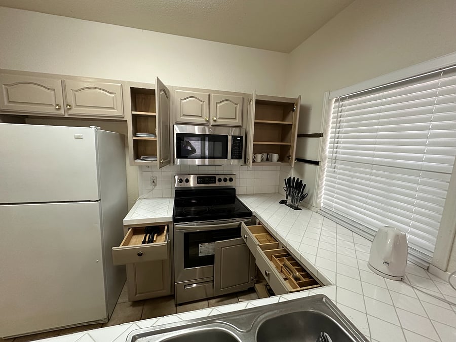 Furnished Finder property 807971_1 photo 14