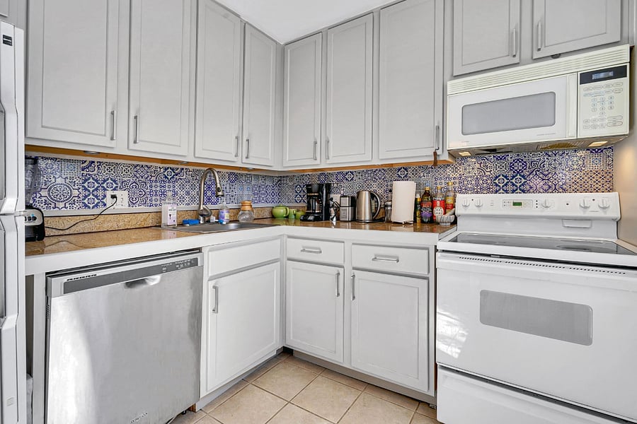 Furnished Finder property 808009_1 photo 8