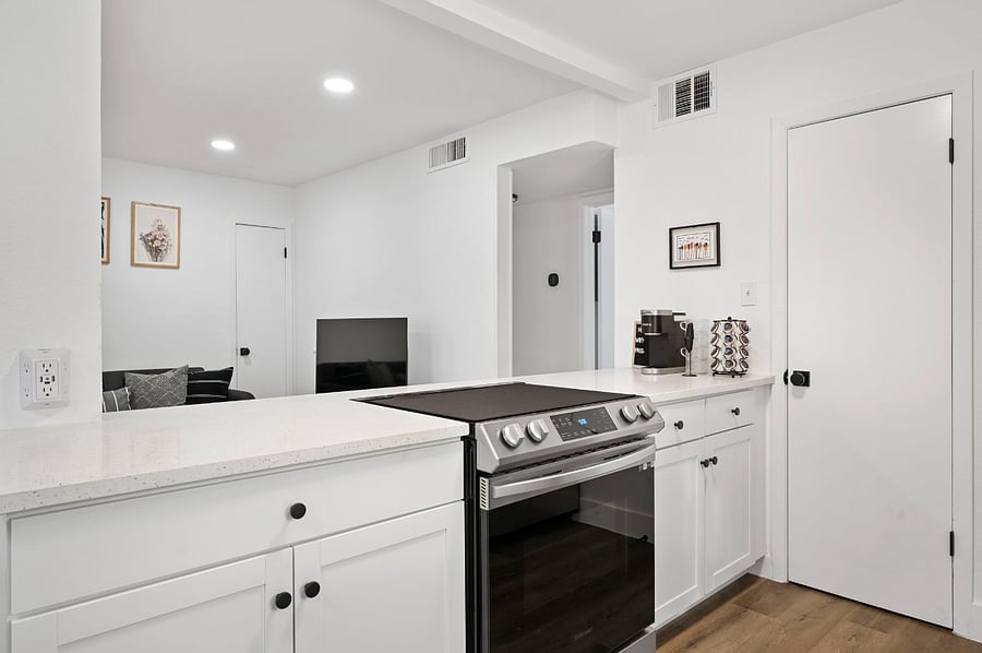 Furnished Finder property 808033_1 photo 14