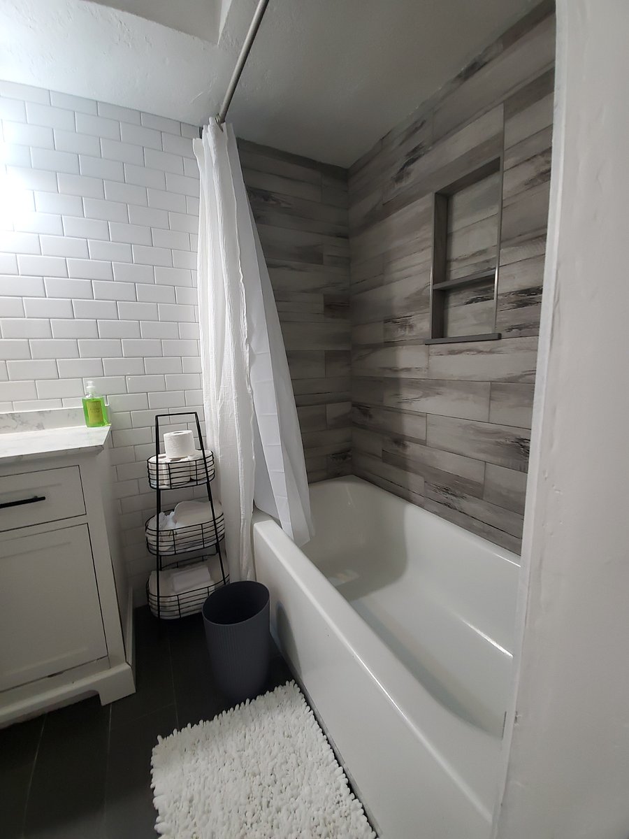 Furnished Finder property 808107_1 photo 31