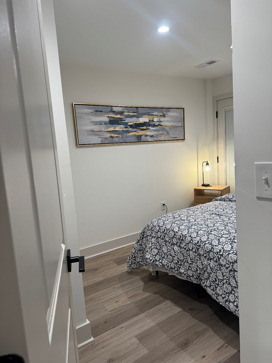 Furnished Finder property 808115_1 photo 7