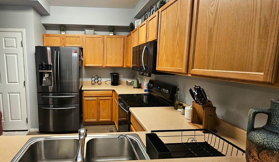 Furnished Finder property 808125_1 photo 3