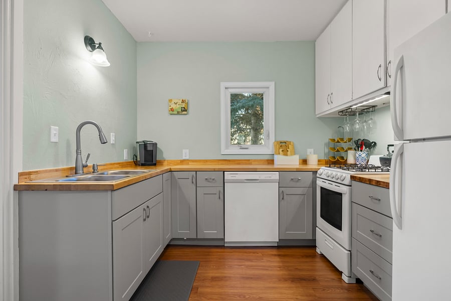 Furnished Finder property 808131_1 photo 11