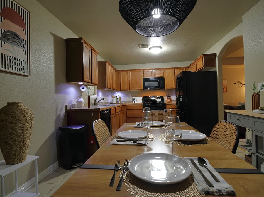 Furnished Finder property 808173_1 photo 8