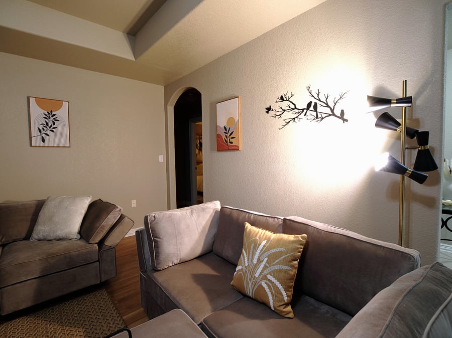Furnished Finder property 808173_1 photo 3