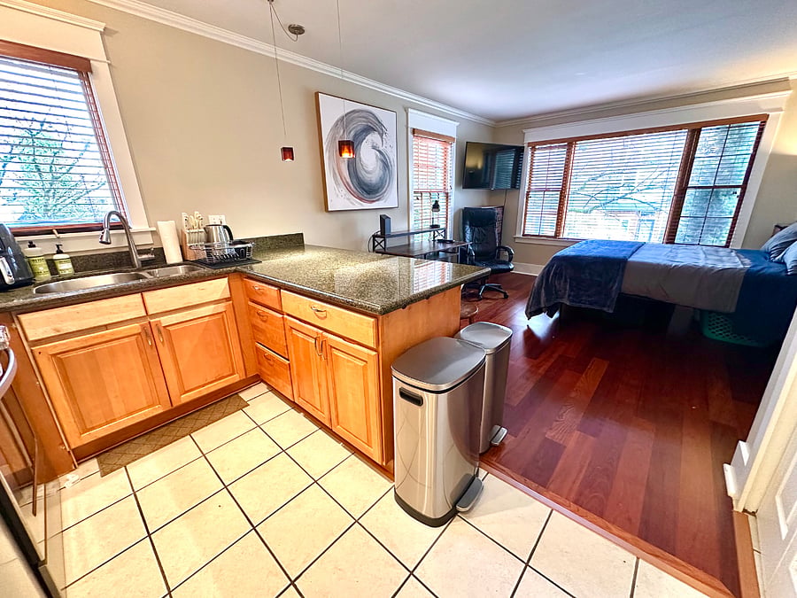 Furnished Finder property 808211_1 photo 9
