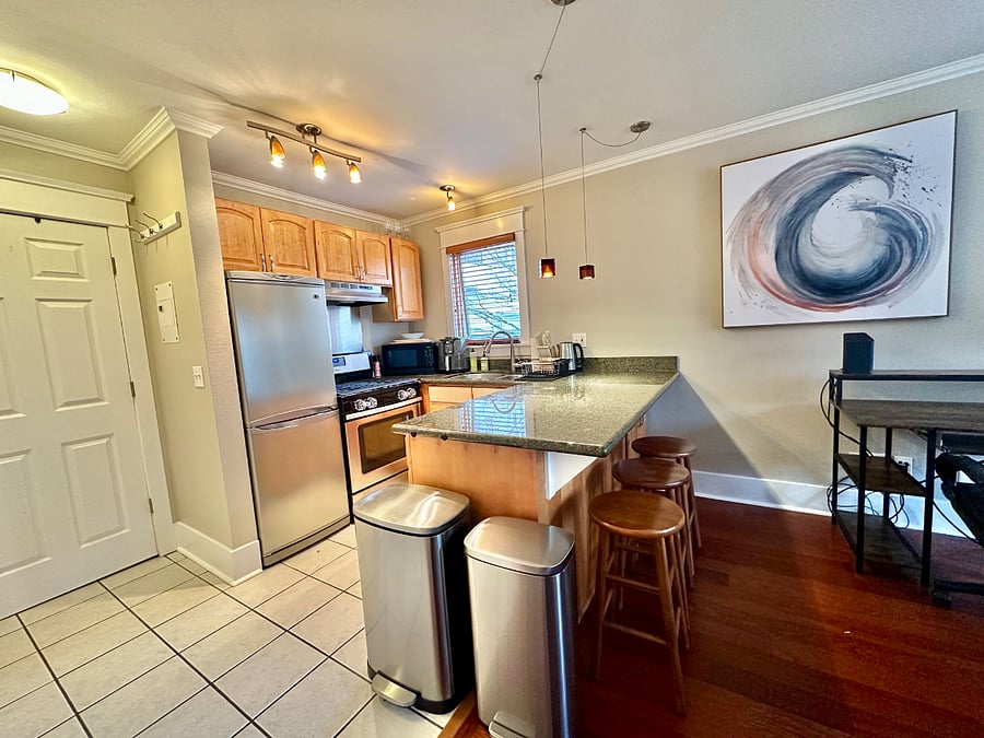 Furnished Finder property 808211_1 photo 6
