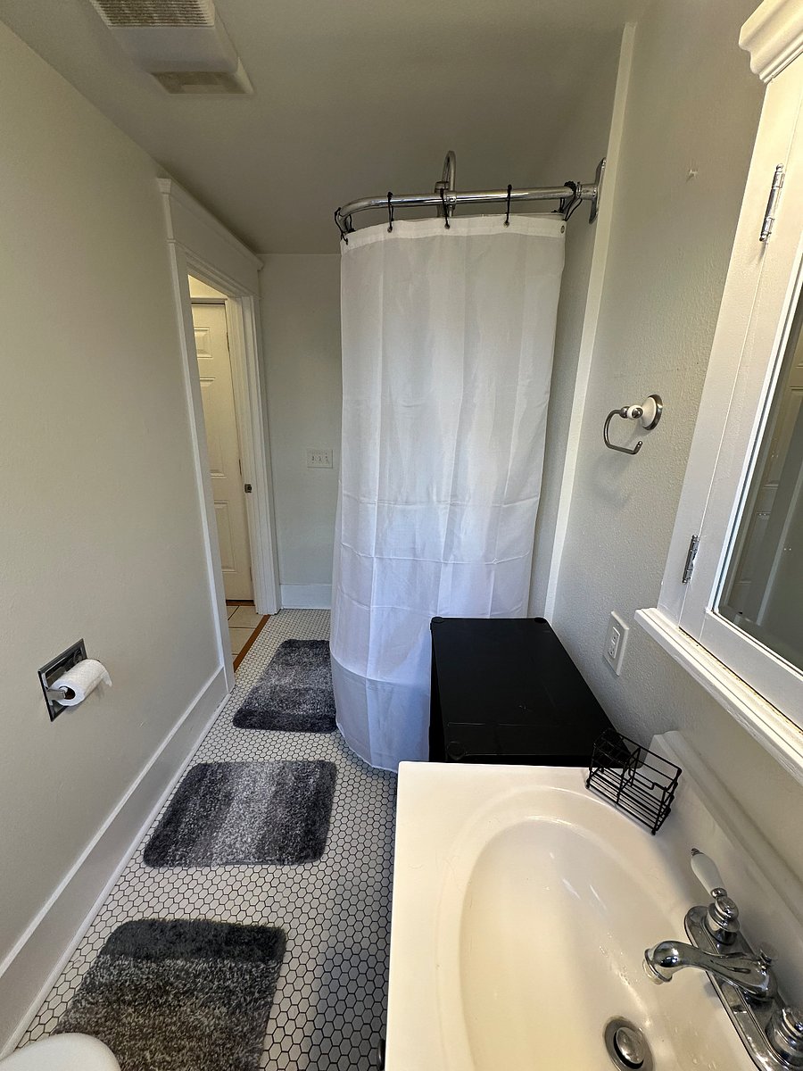 Furnished Finder property 808211_1 photo 18