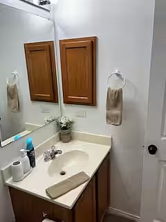 Furnished Finder property 808242_1 photo 33