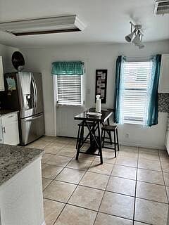 Furnished Finder property 808242_1 photo 12