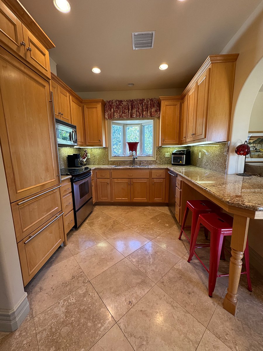 Furnished Finder property 808249_1 photo 6