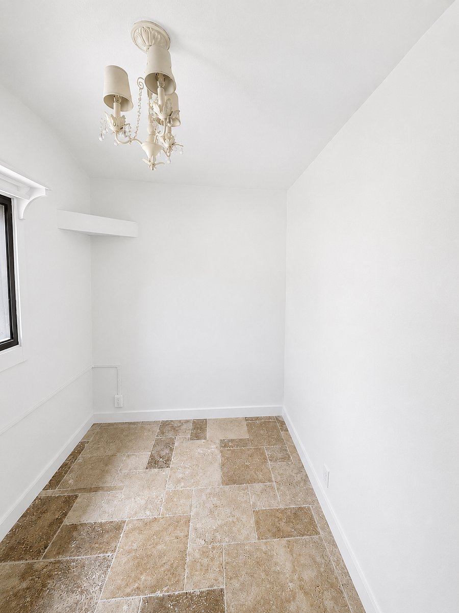 Office/Bedroom 2 space