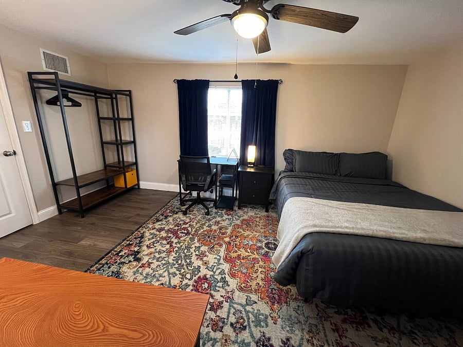 Furnished Finder property 808326_1 photo 4