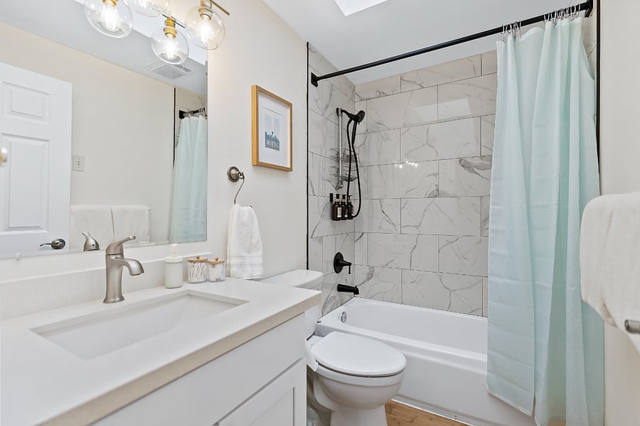 Guest bathroom, full bath with shower and bathtub
