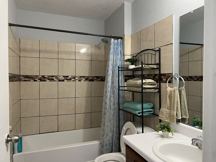 Furnished Finder property 808401_1 photo 9