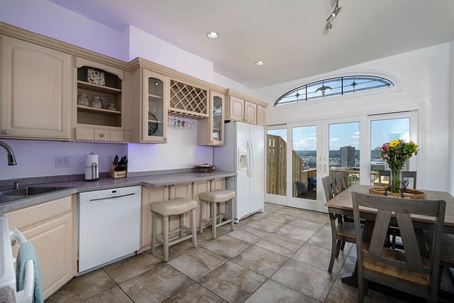 Furnished Finder property 808455_1 photo 15