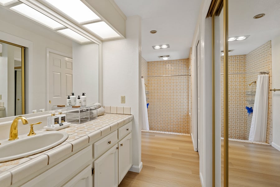 Furnished Finder property 808536_1 photo 24