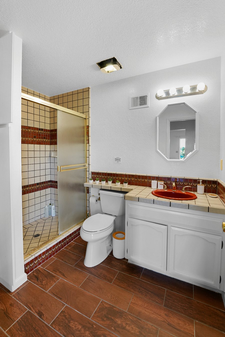 Furnished Finder property 808536_1 photo 38