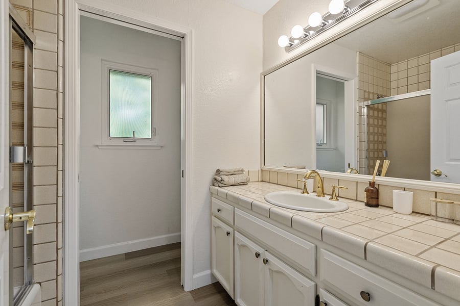 Furnished Finder property 808536_1 photo 40