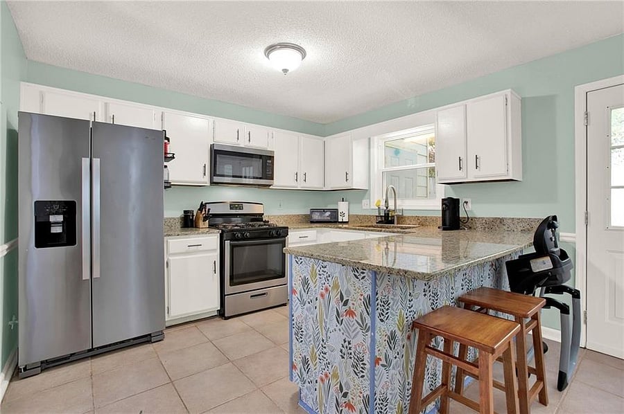 Furnished Finder property 808555_1 photo 6