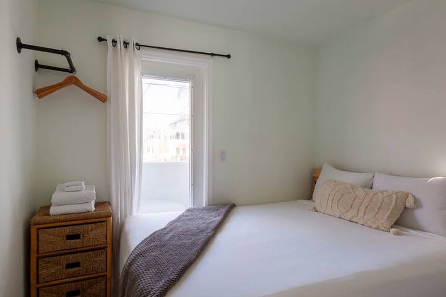 Furnished Finder property 808581_1 photo 11