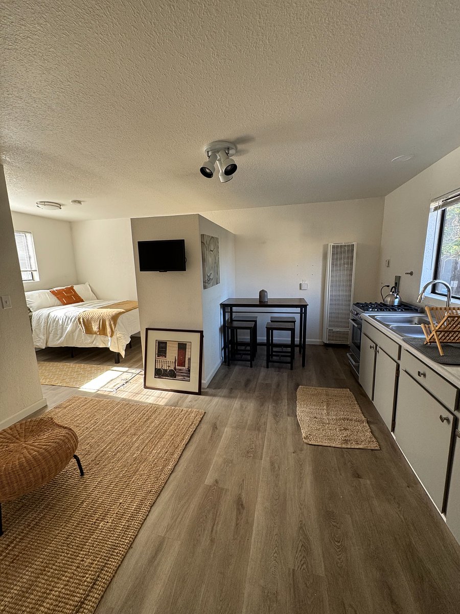 Furnished Finder property 808630_1 photo 11